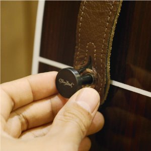 Timbud 팀버드 T-Lock 티락 플러그 타입 스트랩 락 (픽업장착 기타에 사용 가능)